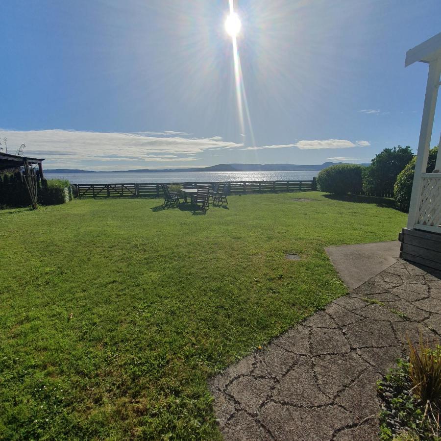 Daydream House, Sunrise, Sunset Views Across Lake ロトルア エクステリア 写真